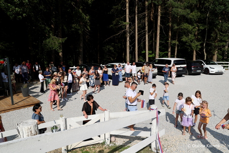 Bela Resort odprl vrata obiskovalcem – nova zgodba turizma v objemu narave nad Motnikom (13)